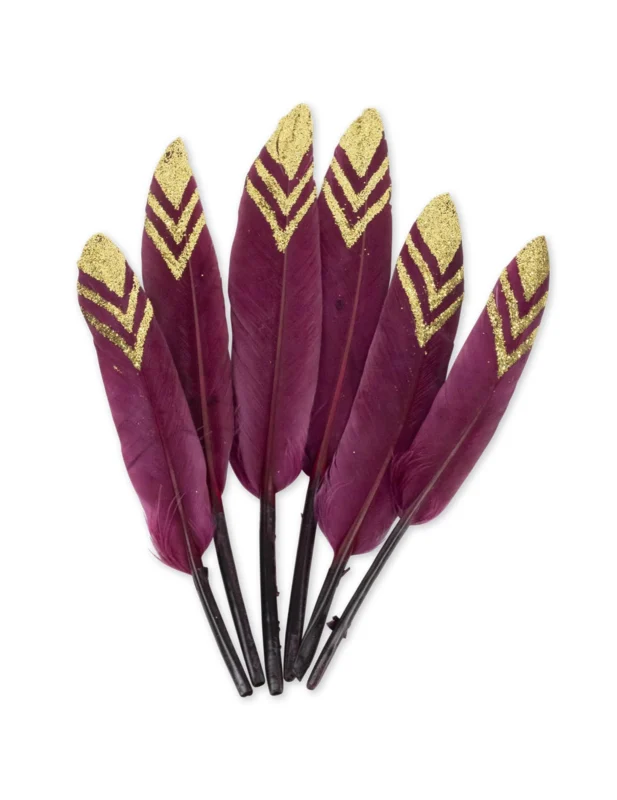Plumes ethniques pour décoration marsala et paillettes or