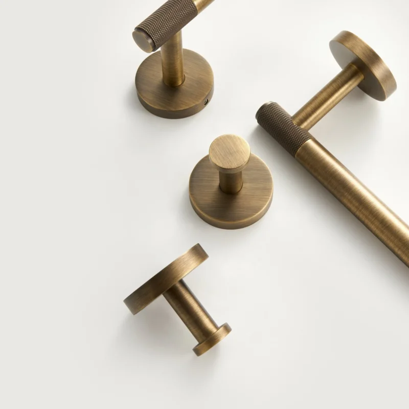 Haken BA01-HK49 | Antikes Messing