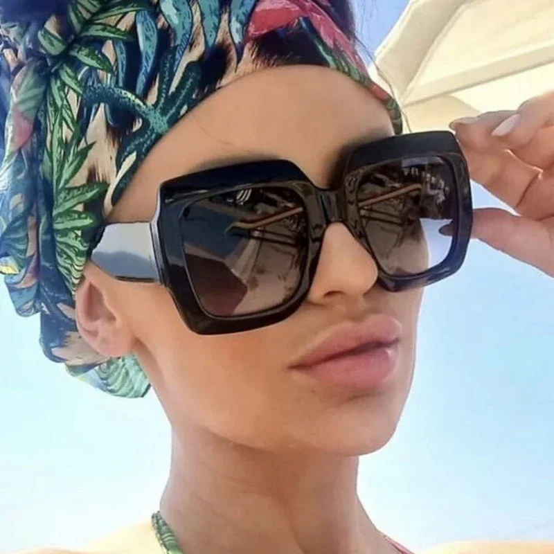 Damen oversized Quadratische Sonnenbrille mit markantem Schildpatt-Design Karnz