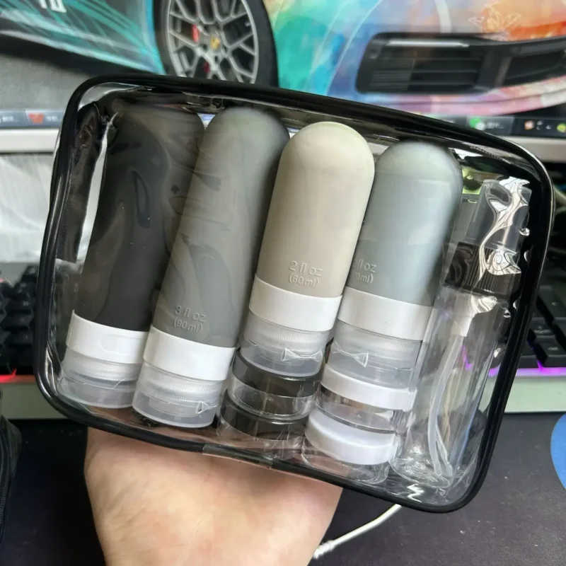 Brehn | Travellina Reiseset | 16-teiliges Nachfüllbares Flaschenset im Zipper-Etui | Auslaufsicher & Handgepäckgeeignet | Für Shampoo, Kosmetik & Pflegeprodukte