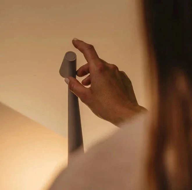 Karnz | Minimalistische Drahtlose LED Ambient Lampe - NordicLite