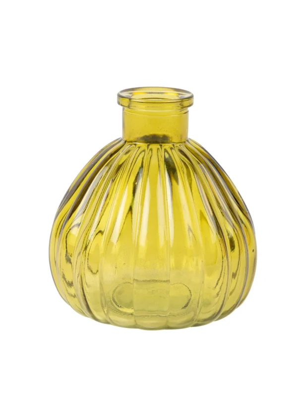 Vase en verre strié pistache